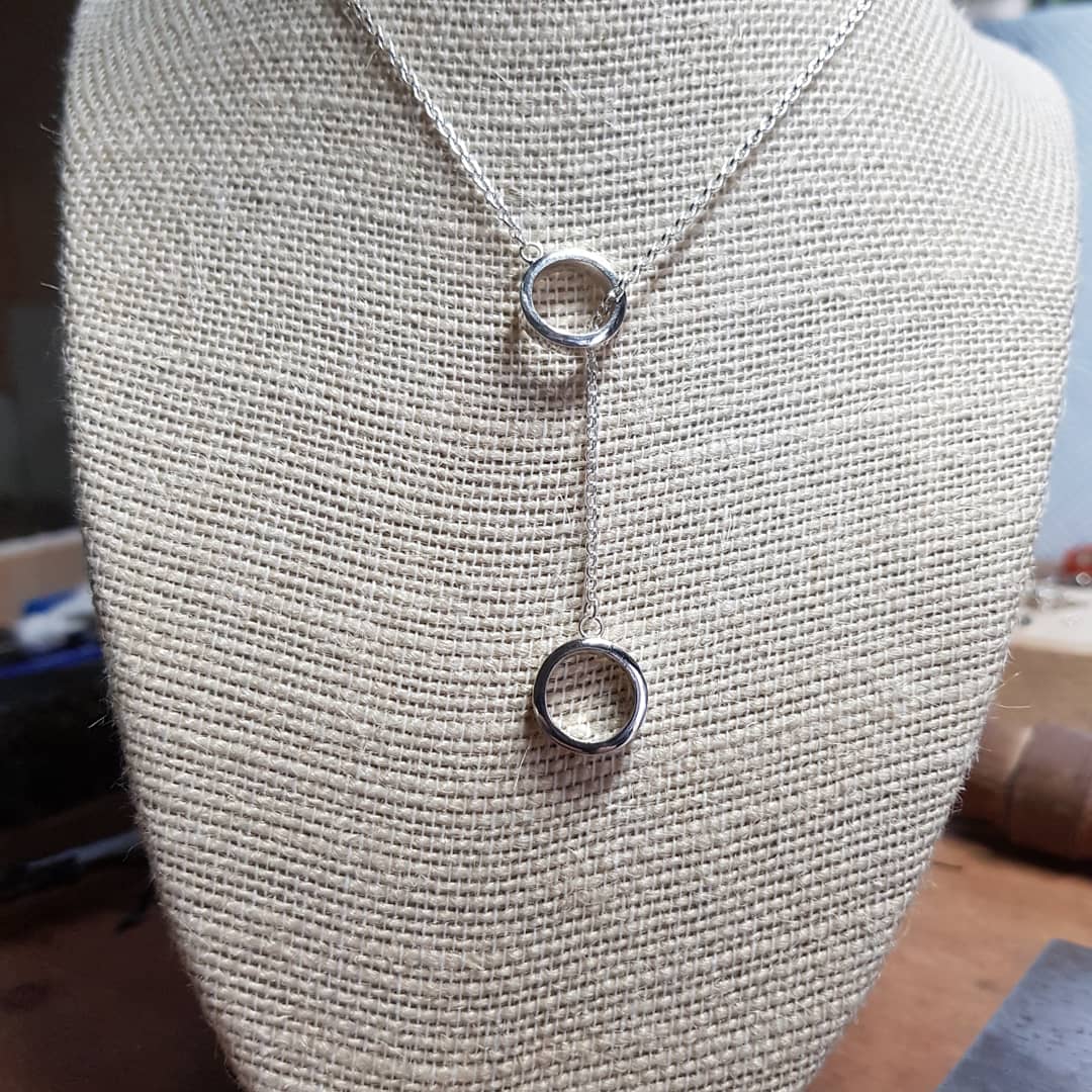 Two ring slider necklace